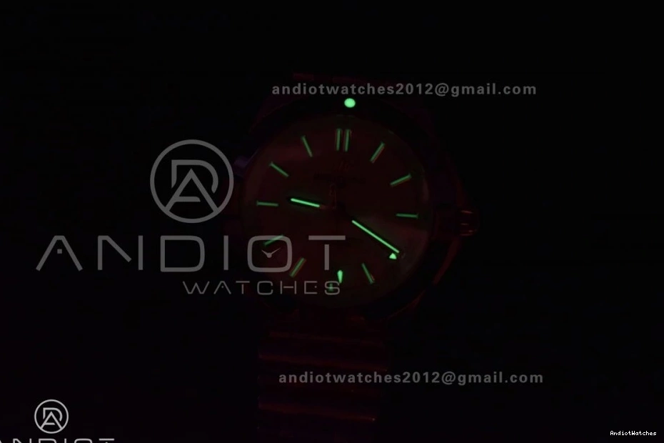 Factory 532 Chronomat Best Automatic BLS On Edition 1:1 A 40mm Breitling GMT White SS Bracelet Dial HighPerformance 0320